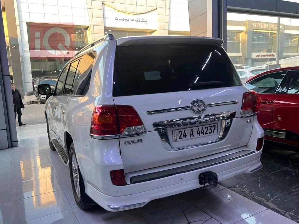 تويوتا لاندكروزر